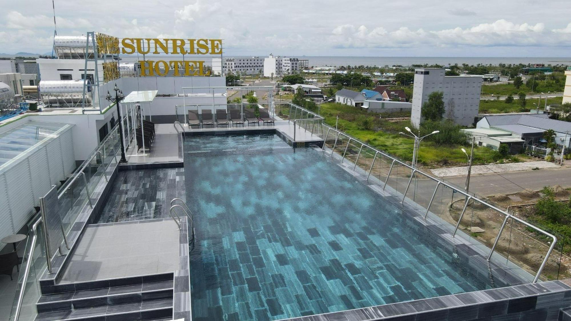 Sunrise Hotel Hà Tiên Buitenkant foto